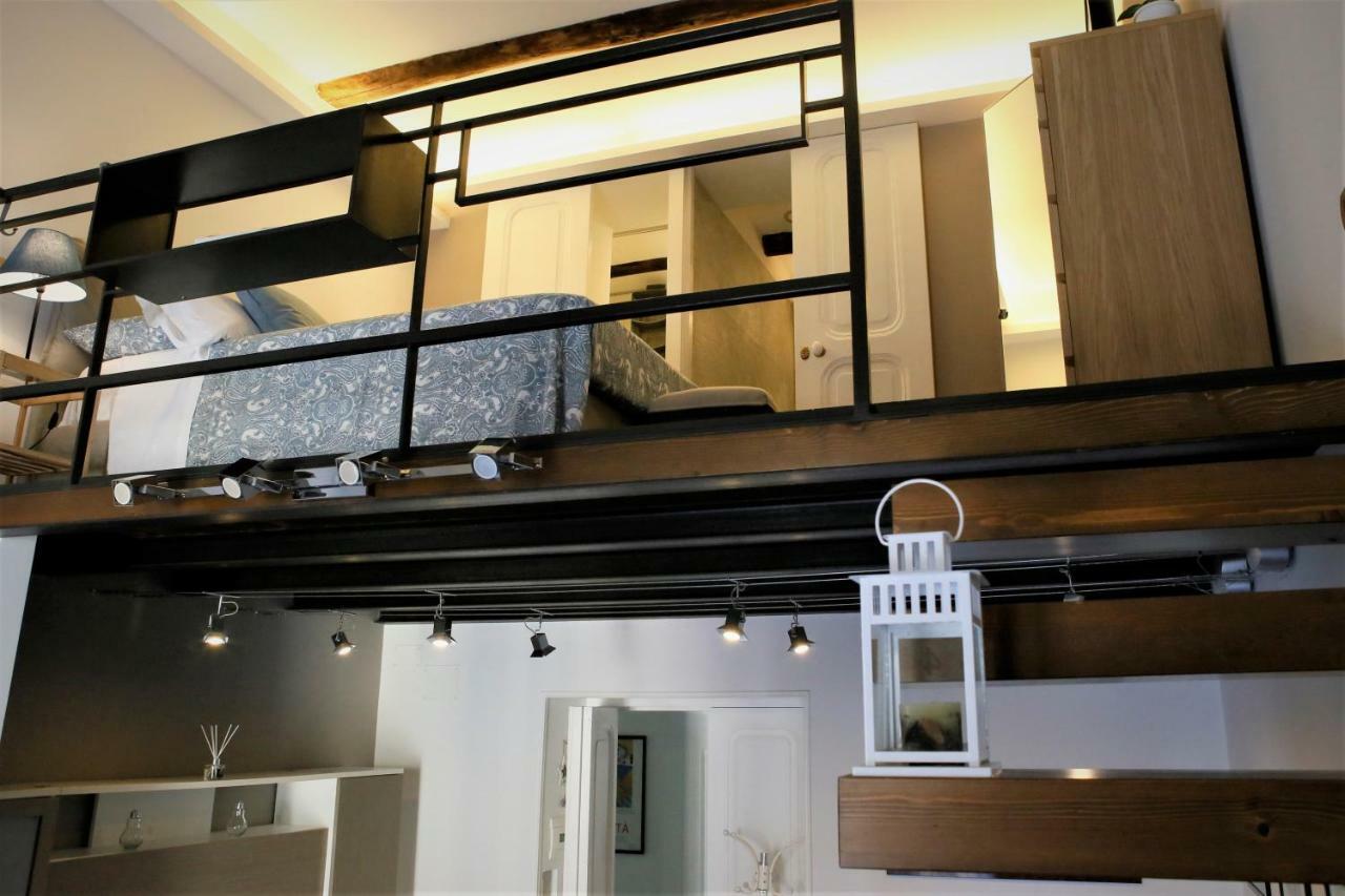 Vicere Apartments By Domusextra Naples Exterior photo